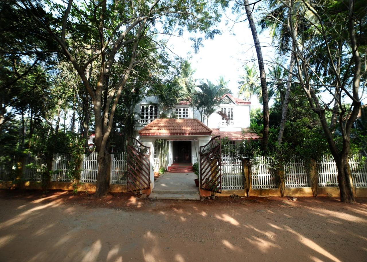 Prince Park Pondicherry Esterno foto